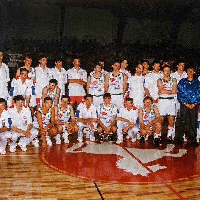 Hrvatska košarkaška reprezentacija s Lukom Radmanom kao kondicijskim trenerom